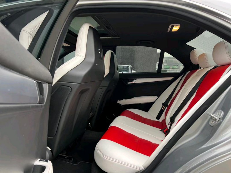 东莞11年奔驰AMG5