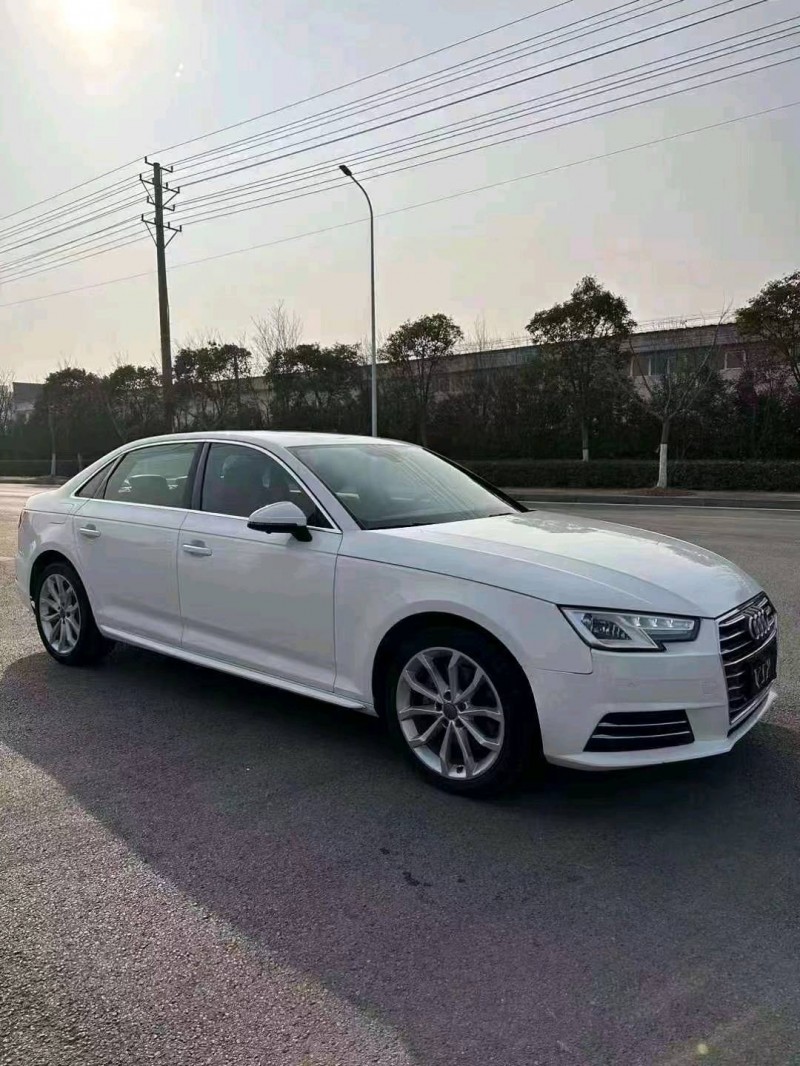 徐州22年奥迪A4L3