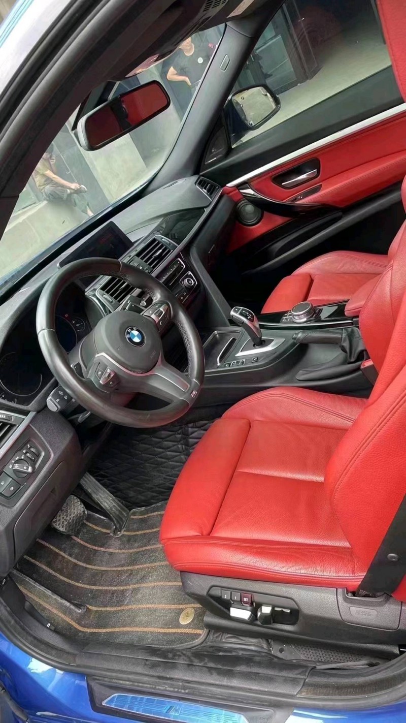 成都19年宝马3系GT7