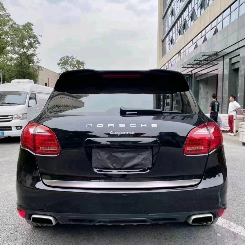 成都15年保时捷卡宴5