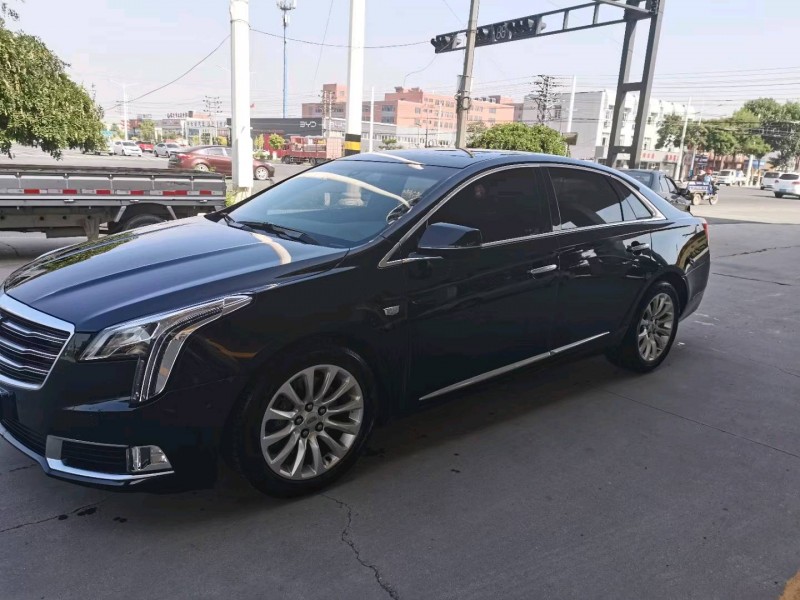 保定19年凯迪拉克XTS2