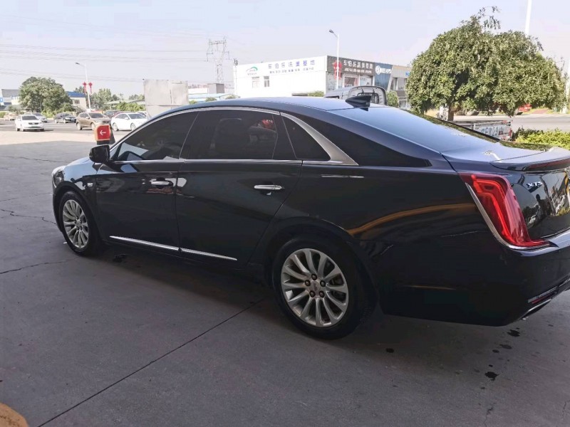 保定19年凯迪拉克XTS8
