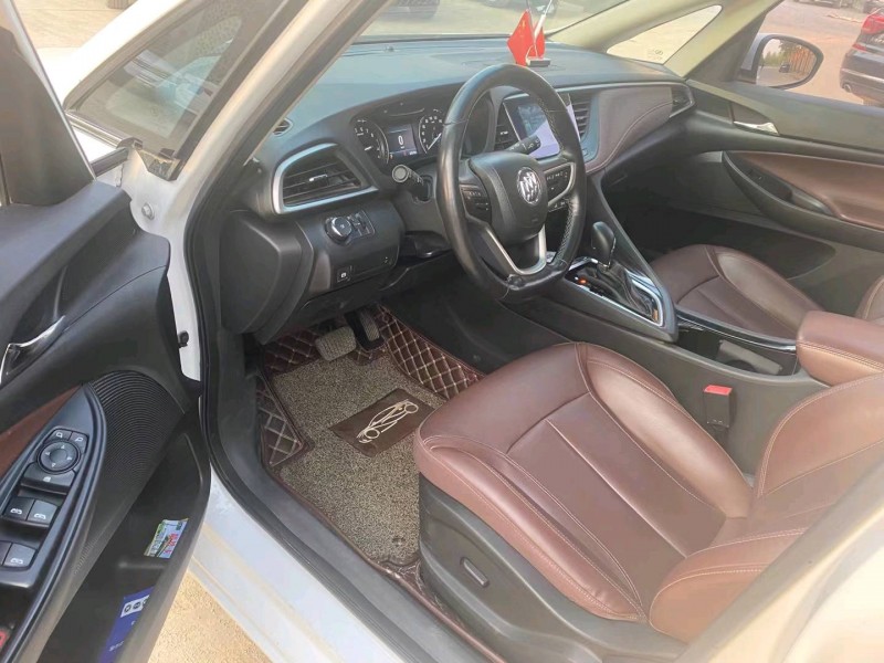 保定19年别克GL68