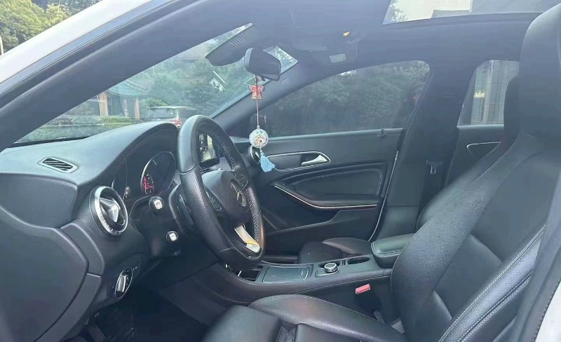 潍坊16年奔驰CLA4