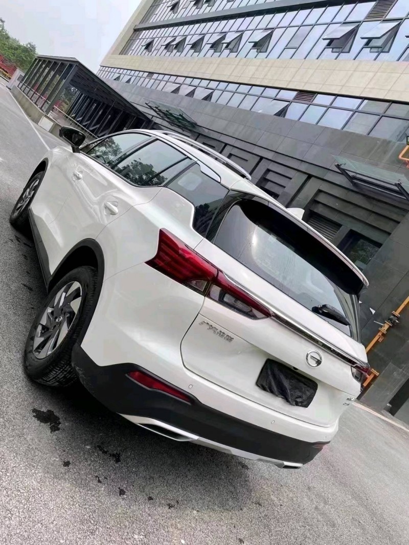 成都23年传祺GS44