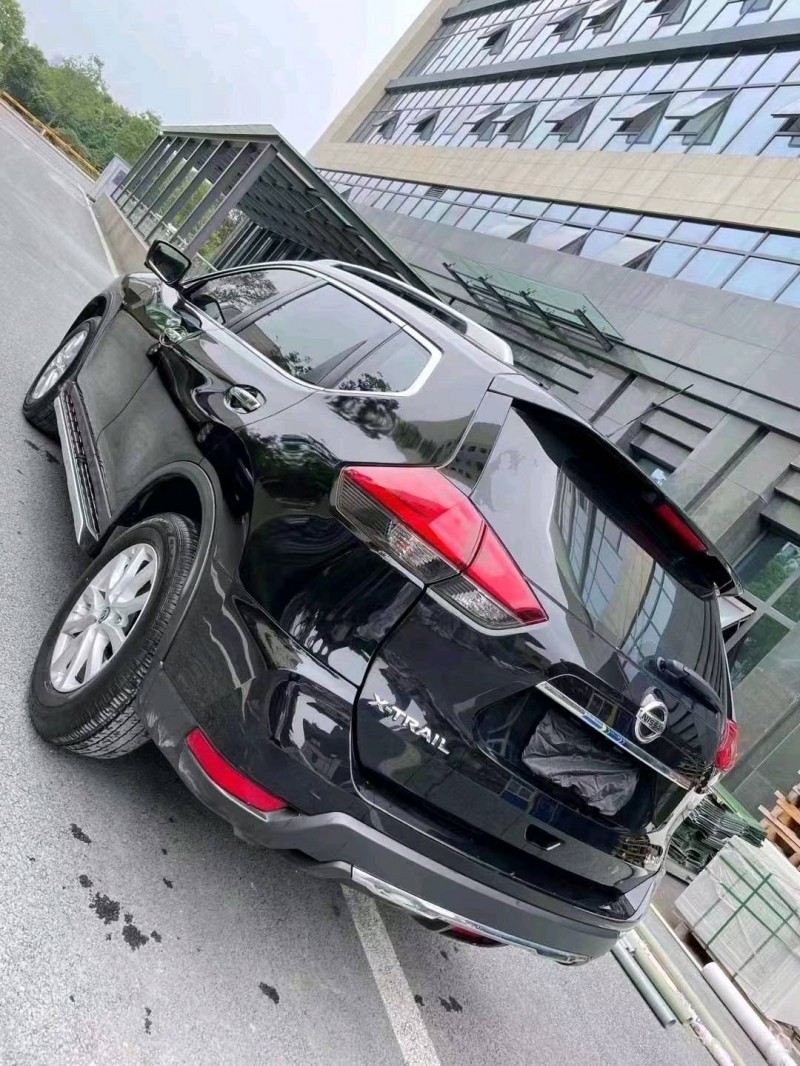 成都21年日产奇骏4