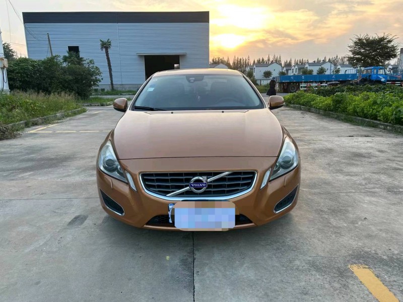 徐州13年沃尔沃S60L1