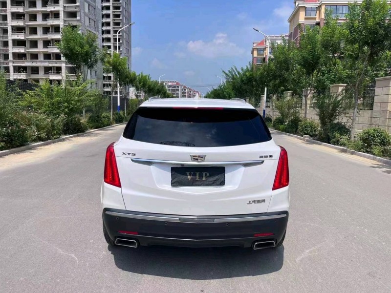 枣庄18年凯迪拉克XT59