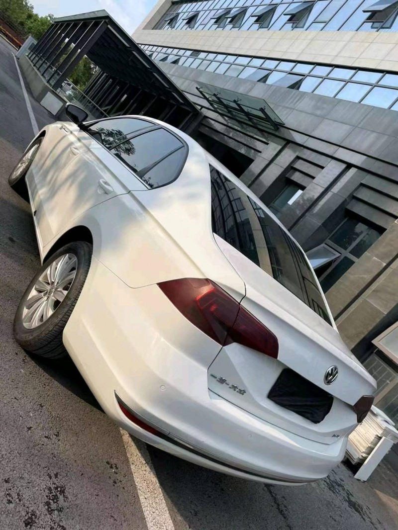 成都17年大众宝来6