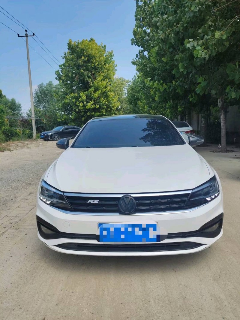 保定19年大众凌渡1