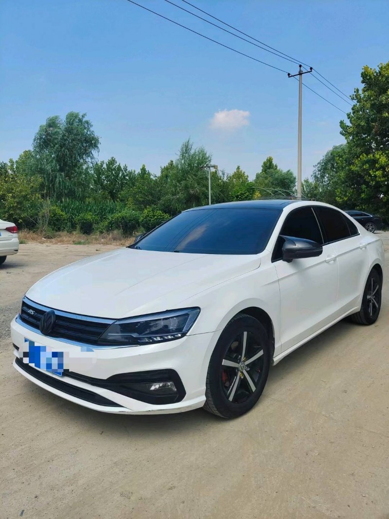 保定19年大众凌渡2