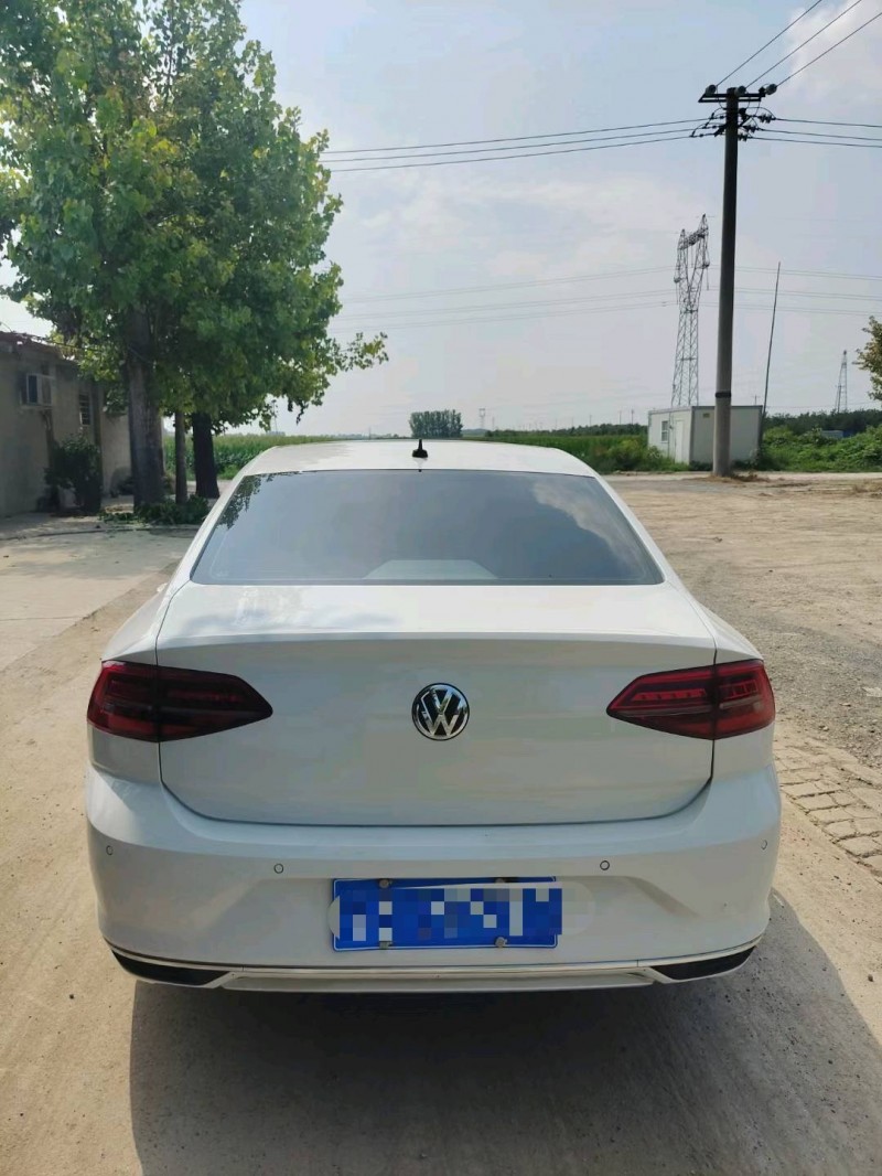 保定19年大众凌渡9