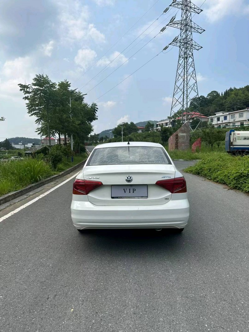 萍鄉18年大眾捷達9