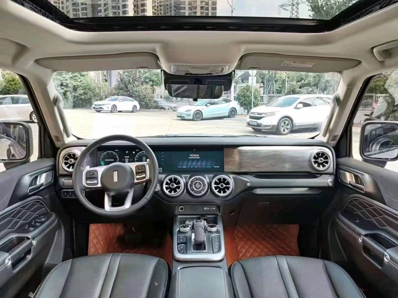 珠海22年長城汽車坦克3006