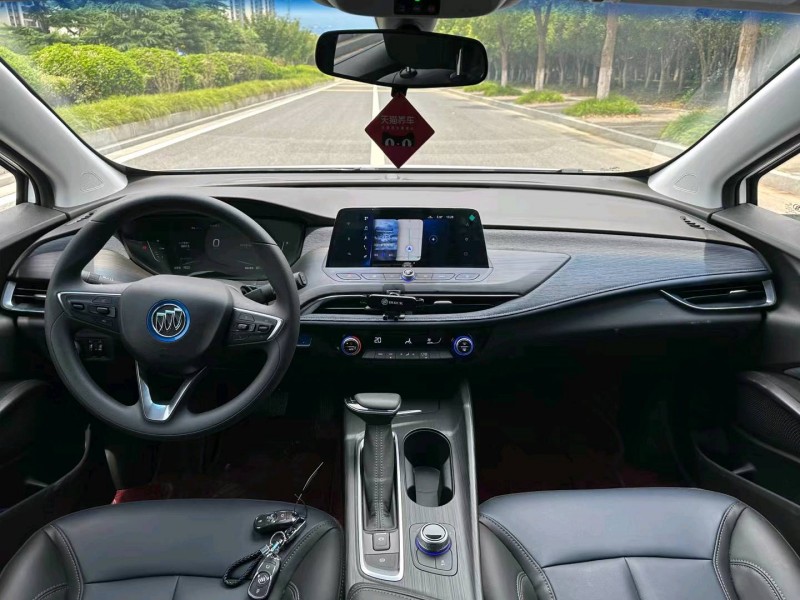 盐城23年别克微蓝6