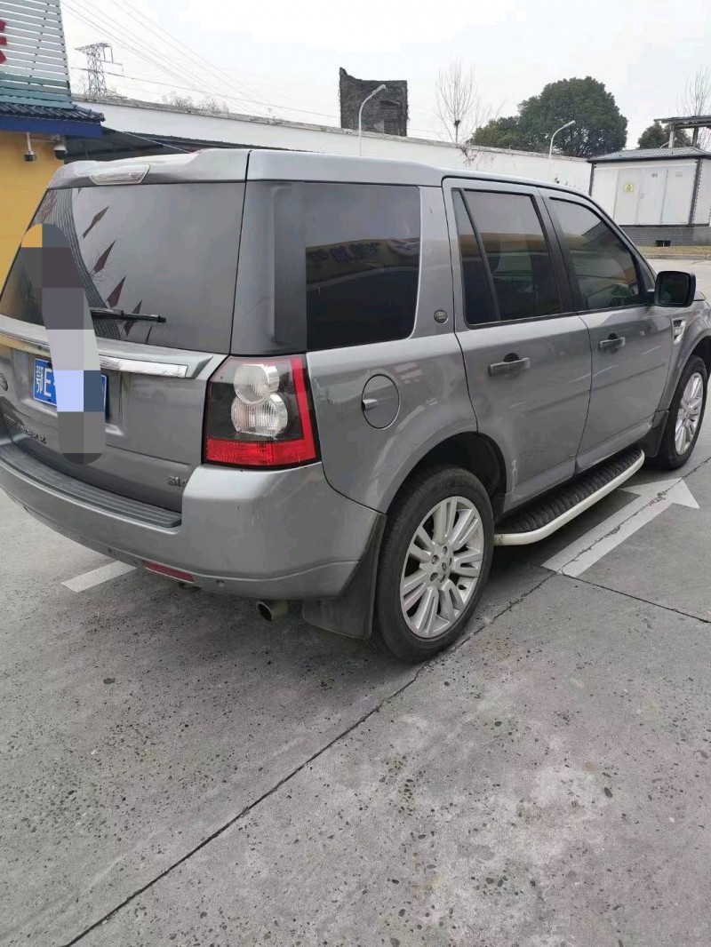 宜昌12年路虎神行者4