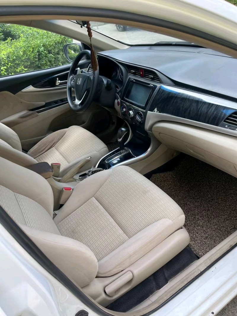 济南14年本田凌派8