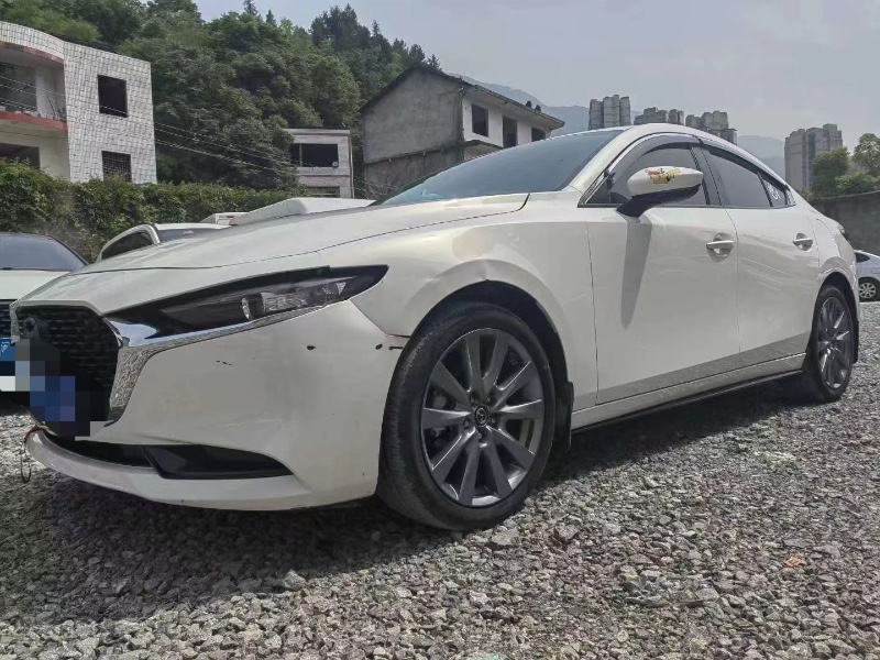 重庆22年马自达昂克赛拉5