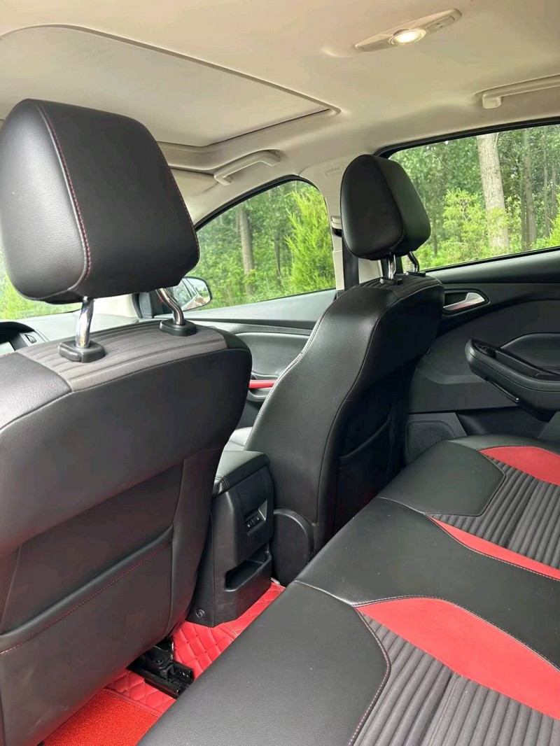 徐州20年福特福克斯5