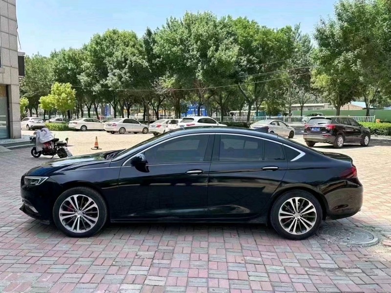 邯郸20年别克君威2