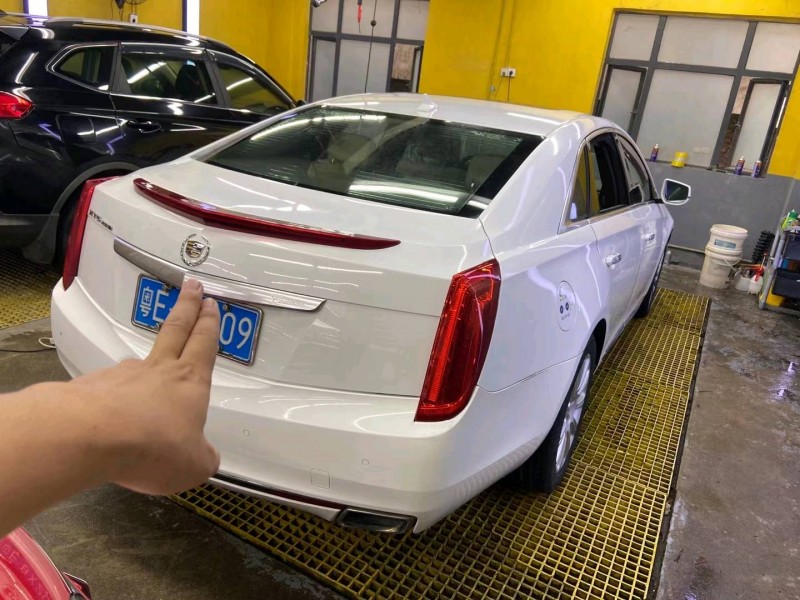 广州14年凯迪拉克XTS3