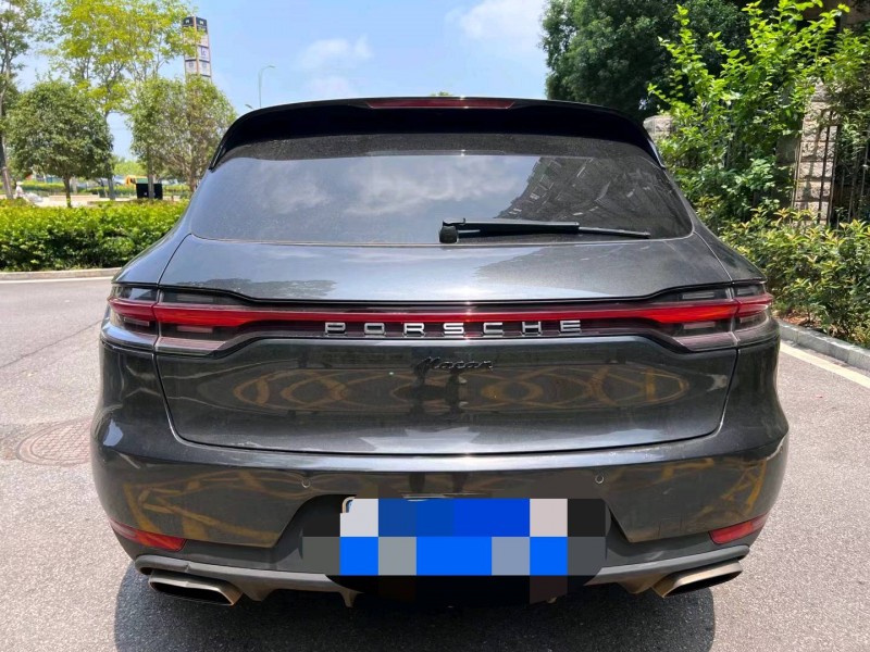 珠海19年保时捷Macan2