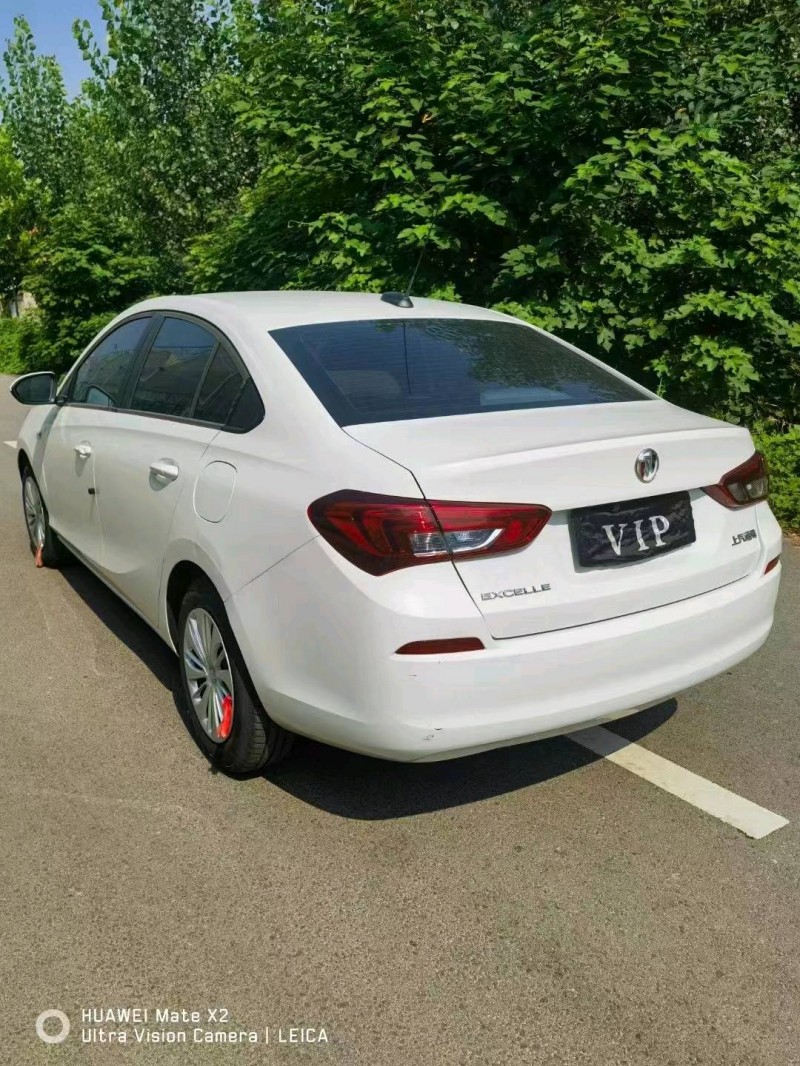 枣庄21年别克凯越5