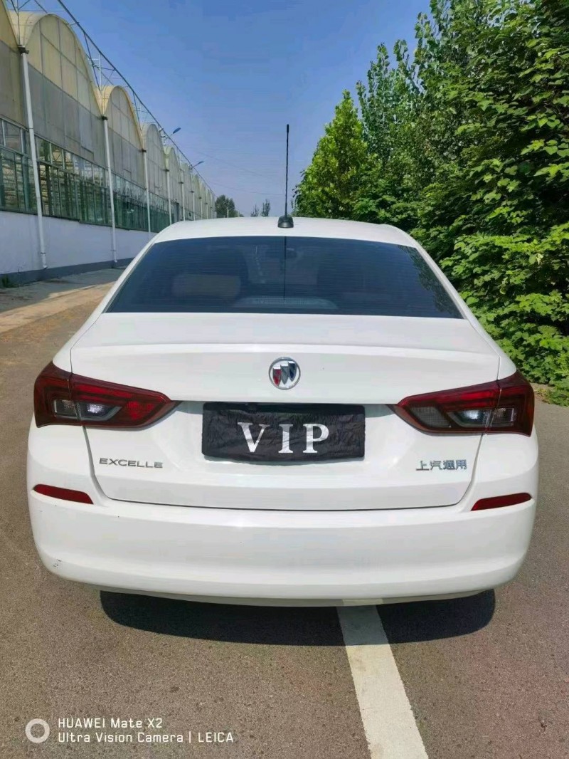 枣庄21年别克凯越8