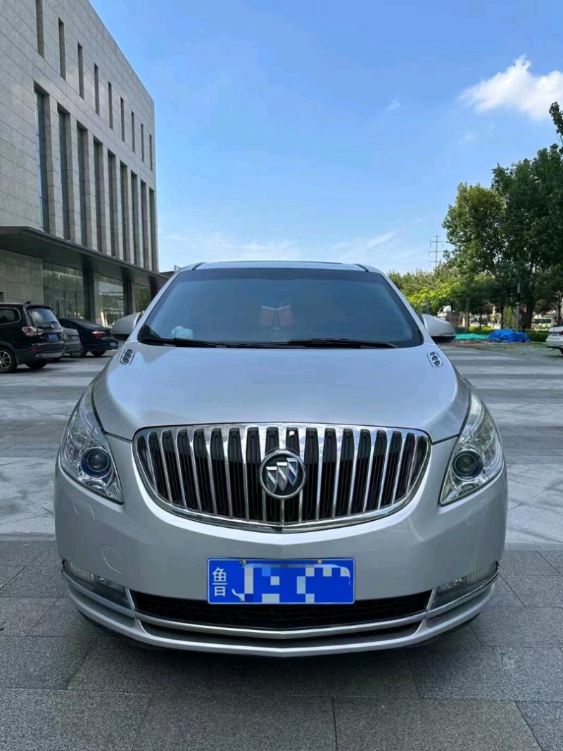 枣庄13年别克GL81