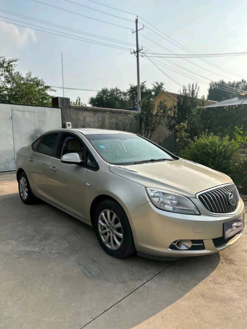 枣庄10年别克英朗4