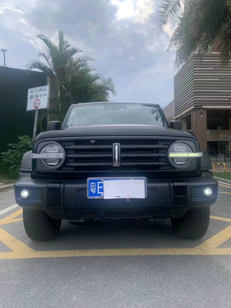 珠海21年長城汽車坦克3001