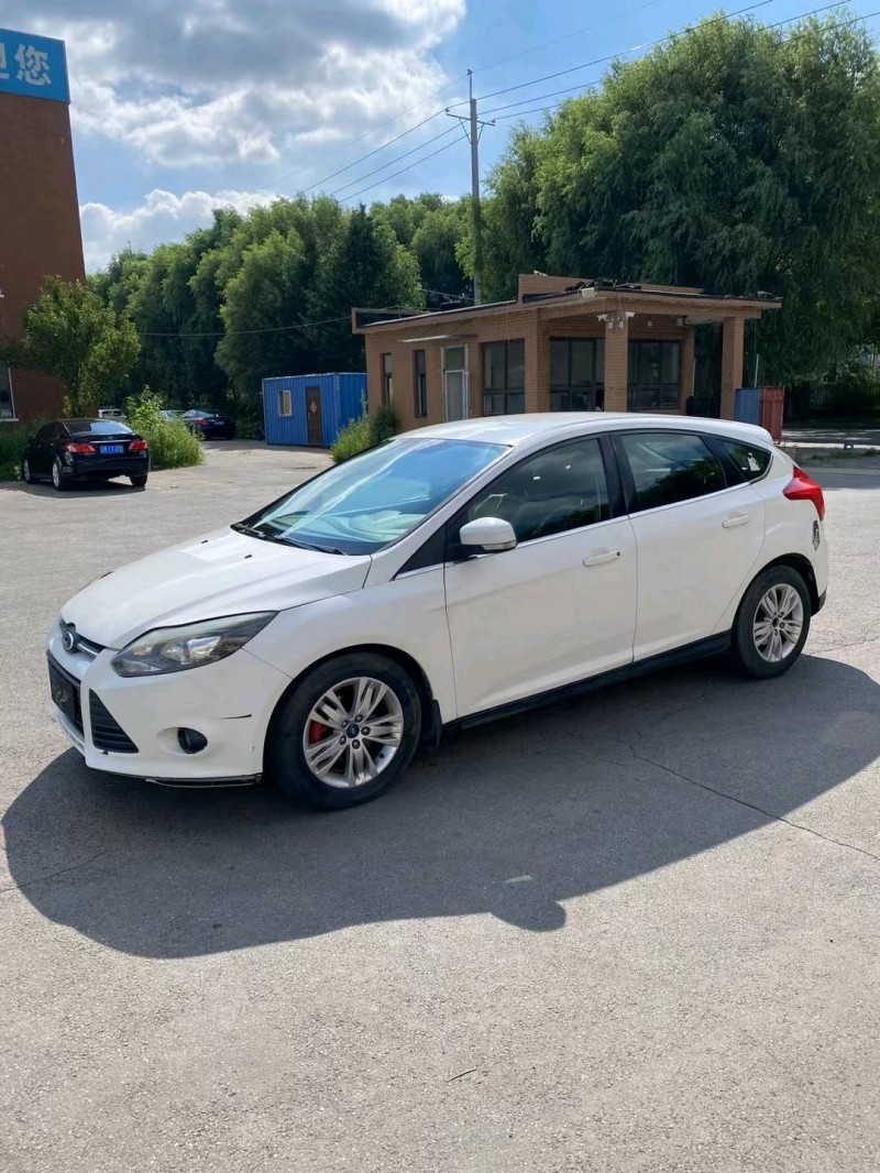 沈阳13年福特福克斯3