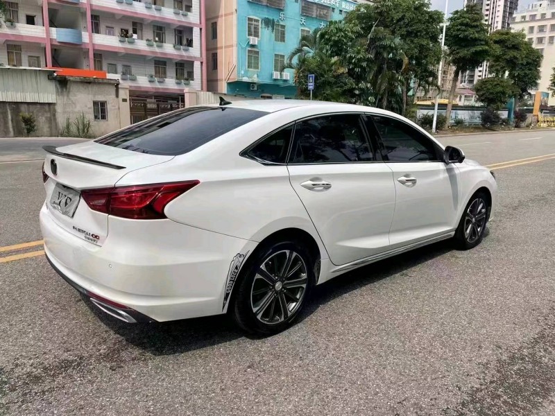 珠海22年長安汽車銳程CC4