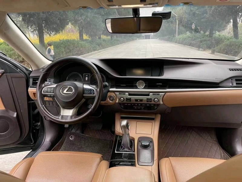 济宁15年雷克萨斯ES4