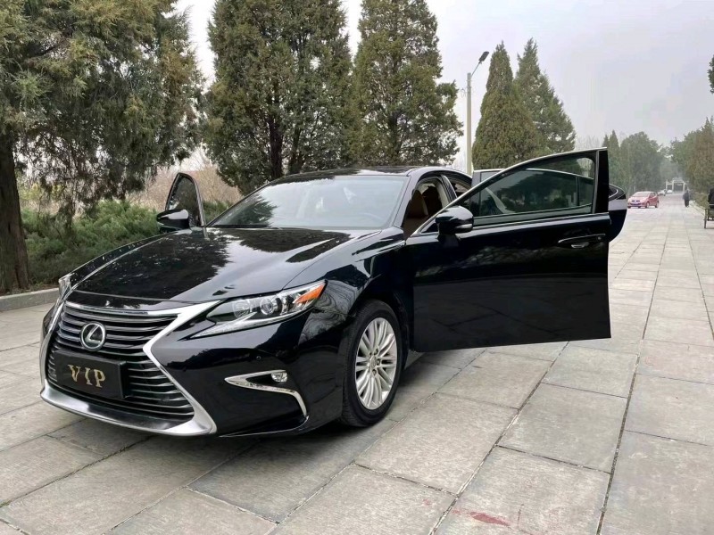 济宁15年雷克萨斯ES7