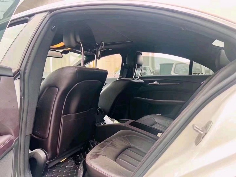 青岛15年奔驰CLS4