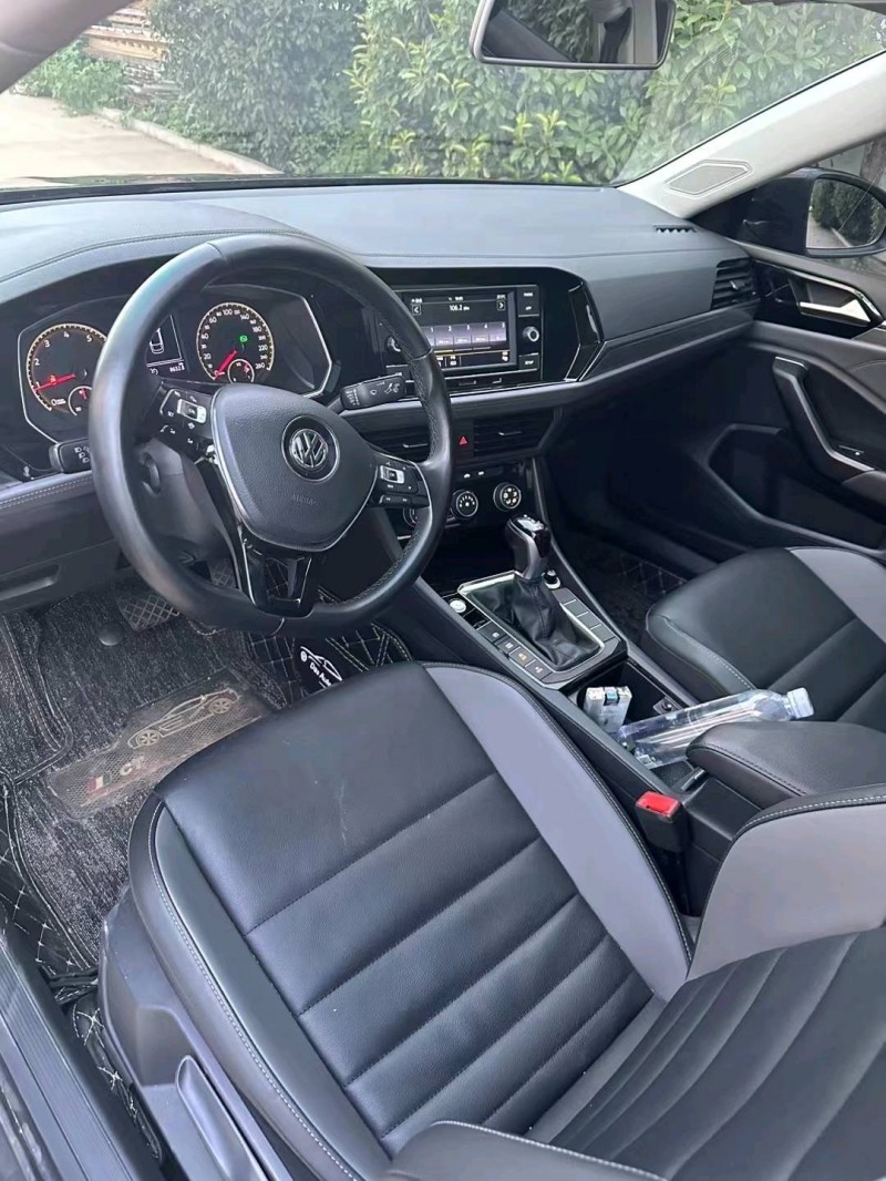 济宁20年大众速腾7