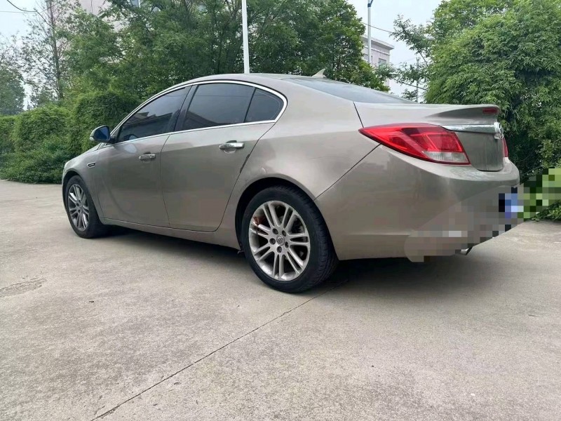 潍坊10年别克君威7