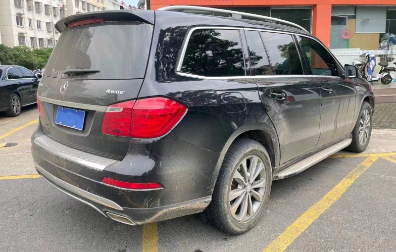 徐州14年奔驰GL7