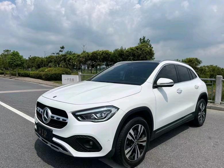 盐城22年奔驰GLA2