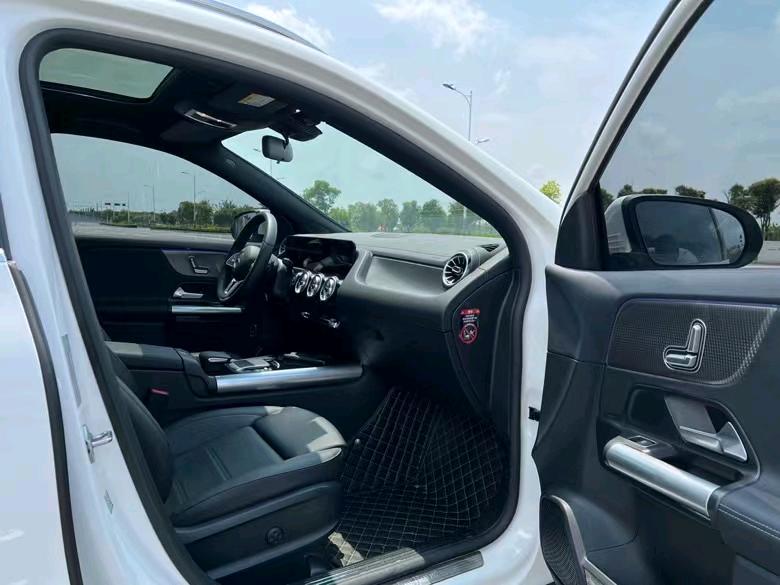 盐城22年奔驰GLA5