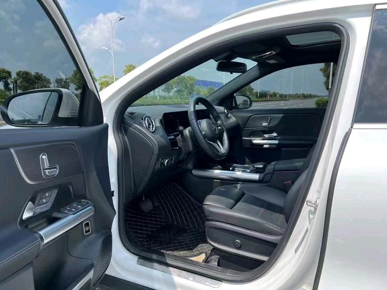 盐城22年奔驰GLA7