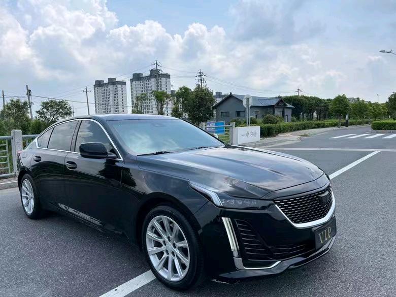 盐城20年凯迪拉克CT52