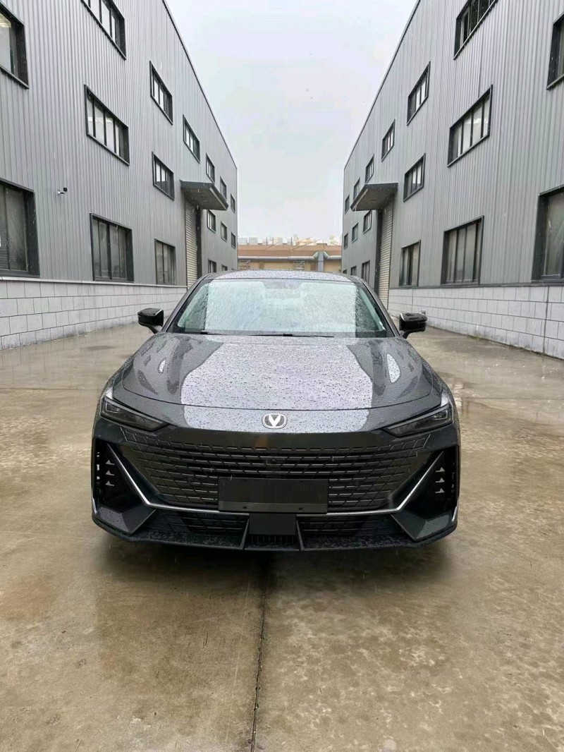 宿迁23年长安汽车UNI-V1