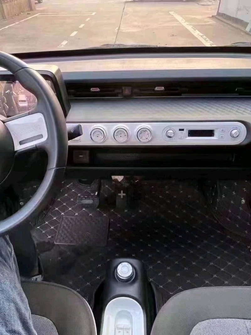 邯鄲23年五菱汽車宏光MINI EV7