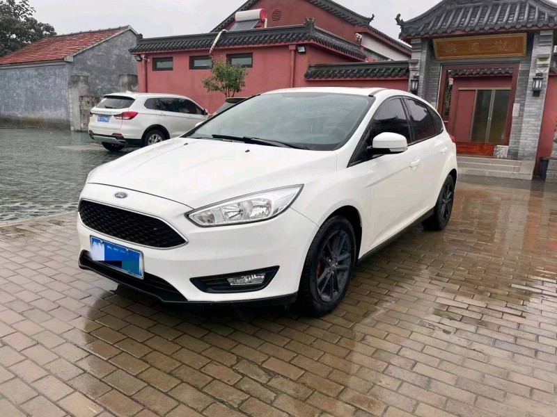 淄博18年福特福克斯2