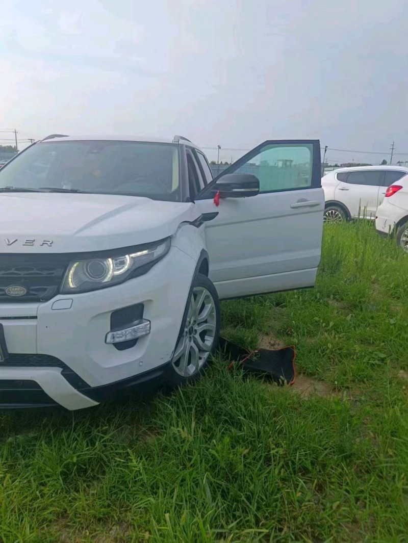 枣庄12年路虎极光3