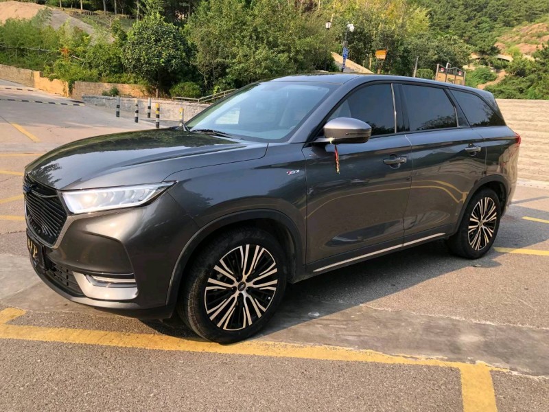 青岛21年长安汽车欧尚3