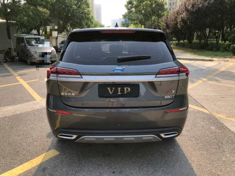 青岛21年长安汽车欧尚9