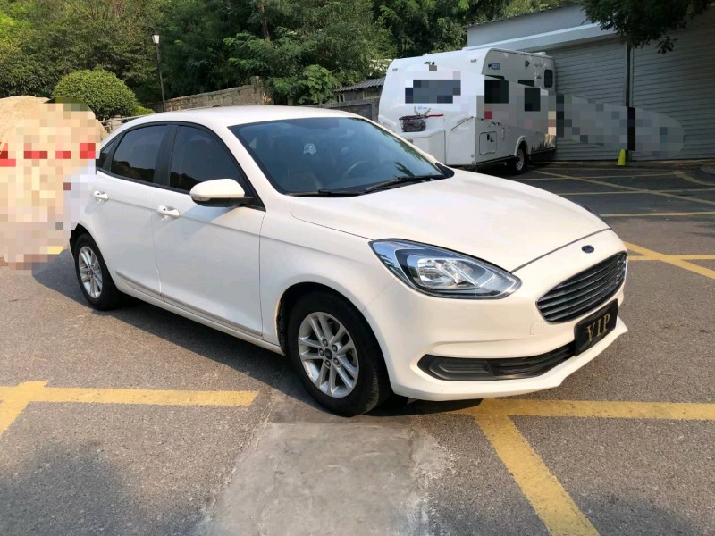 青岛19年福特福睿斯2